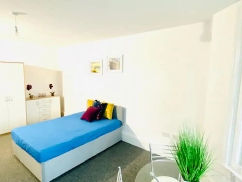 Cosy Apartment in Bournemouth Near the Sea