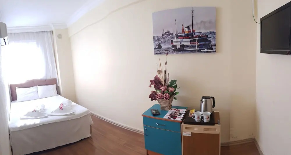 Zeybek Hotel Ürkmez