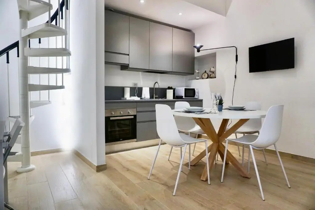 Loft 10