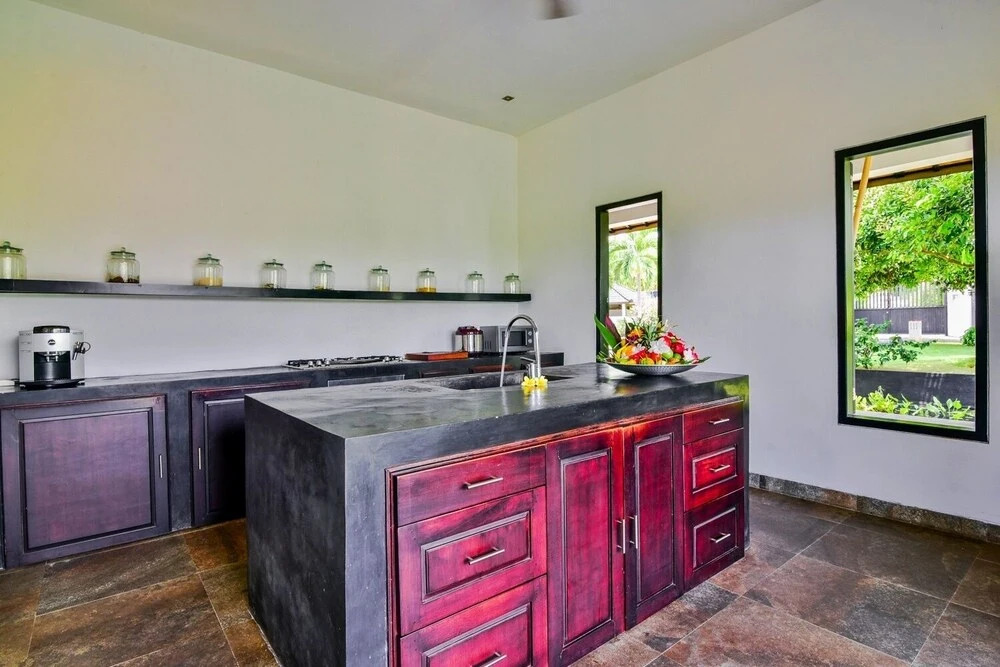 Lovina Residence
