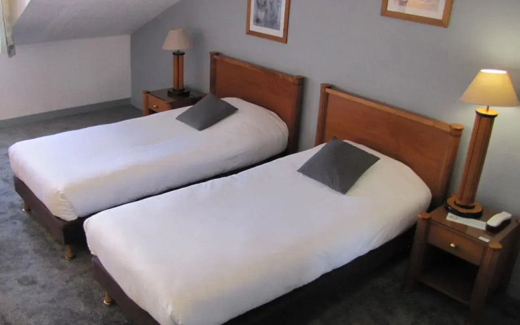 Logis Hotel Le Cerf
