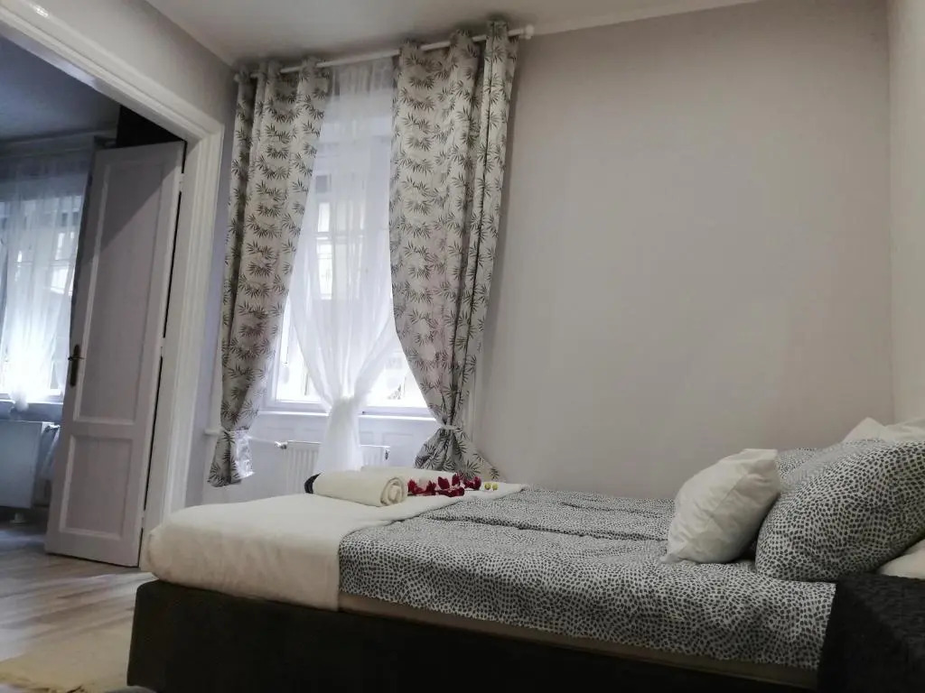 PANNONIA Budapest Center DELUXE