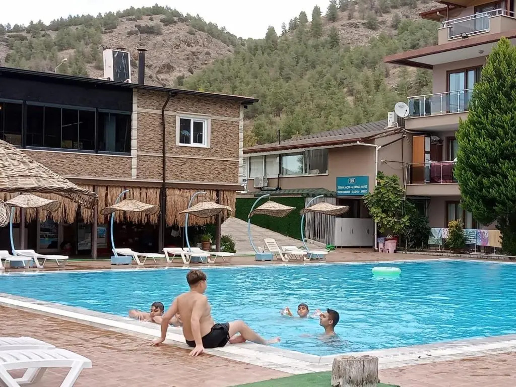 Vural Termal Apart Otel