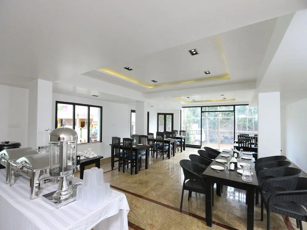 OYO 13650 Hotel Sanandreas