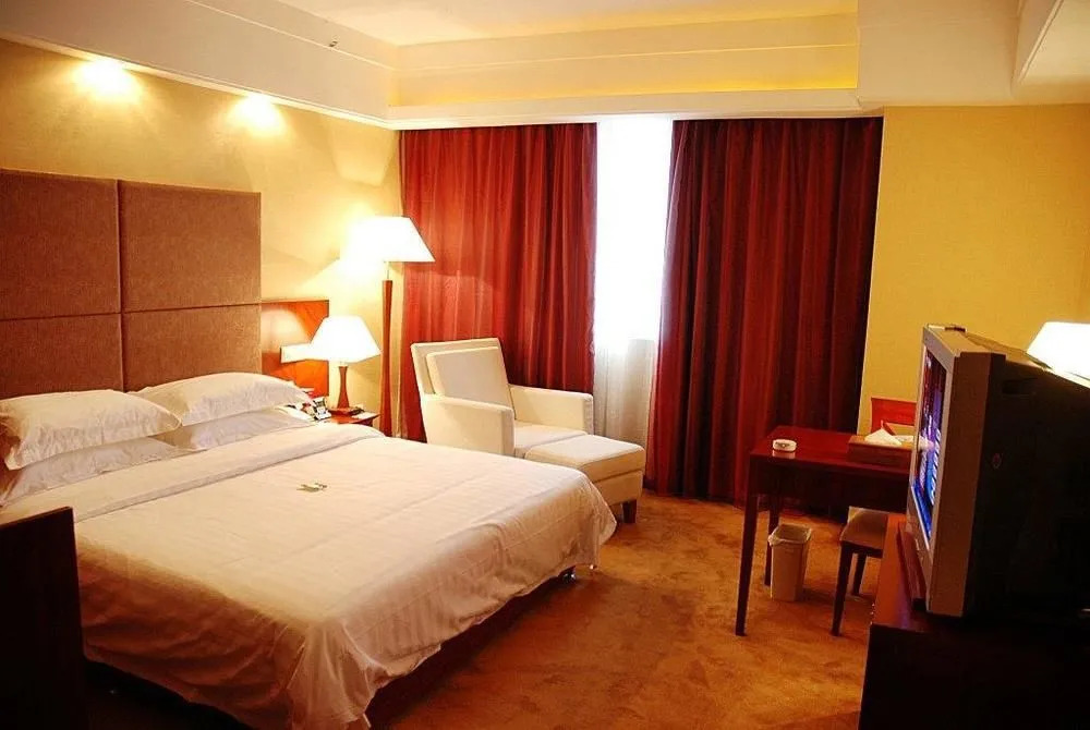 Changsha Hollyear International Hotel