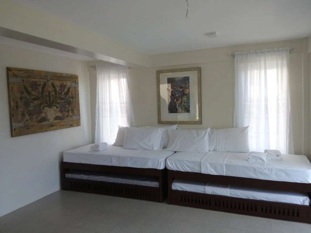 The Duyan House at Sinagtala Resort