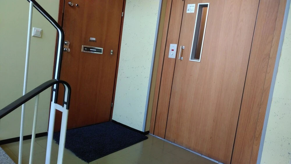 Eazy Home nearby Highway-Apartment or Private Room or Shared Room with Shared Big Kitchen,Shower,Toilet & Free Parking