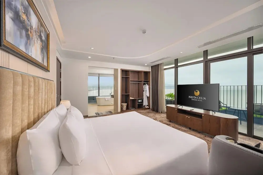 Nesta Celia Danang Hotel