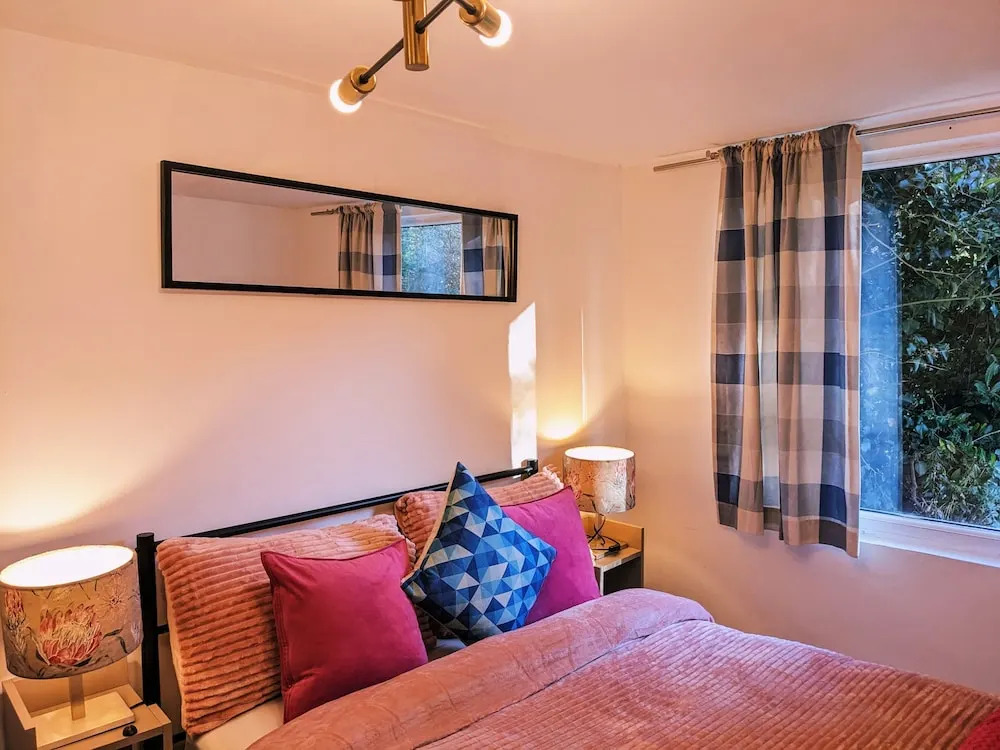 Small 1-bed Apartment in London