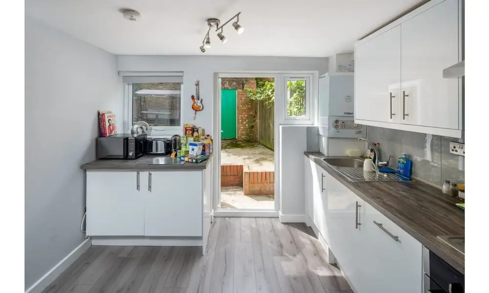 Luxurious 2 Bedroom serviced apartment