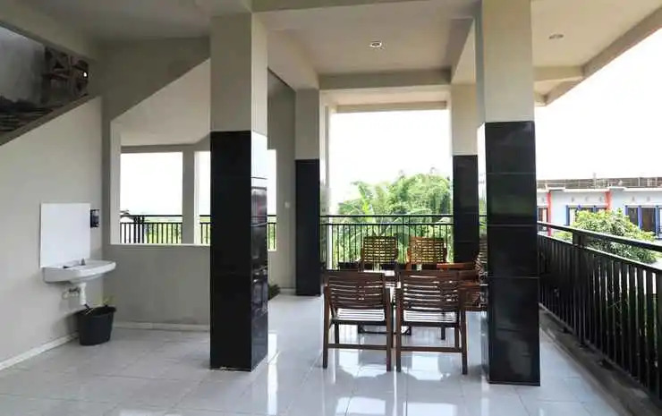 o3 Homestay