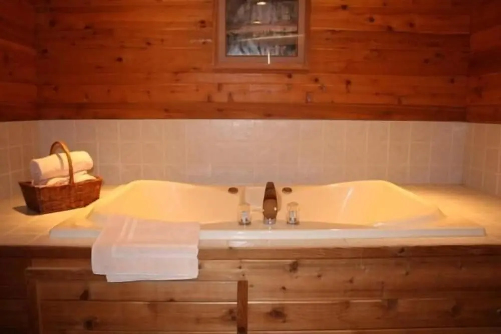 The Lodge at Crooked Lake