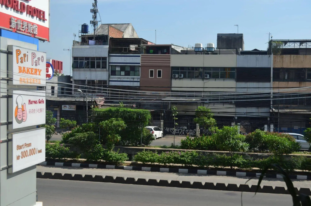 World Hotel Jakarta - Bandengan