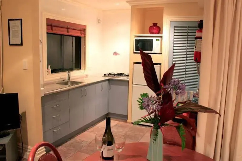 Pawhaoa Bay Villas