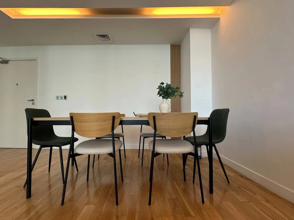 Квартира JBR Beachfront 3BR Sleeps 12 Pool Sea View