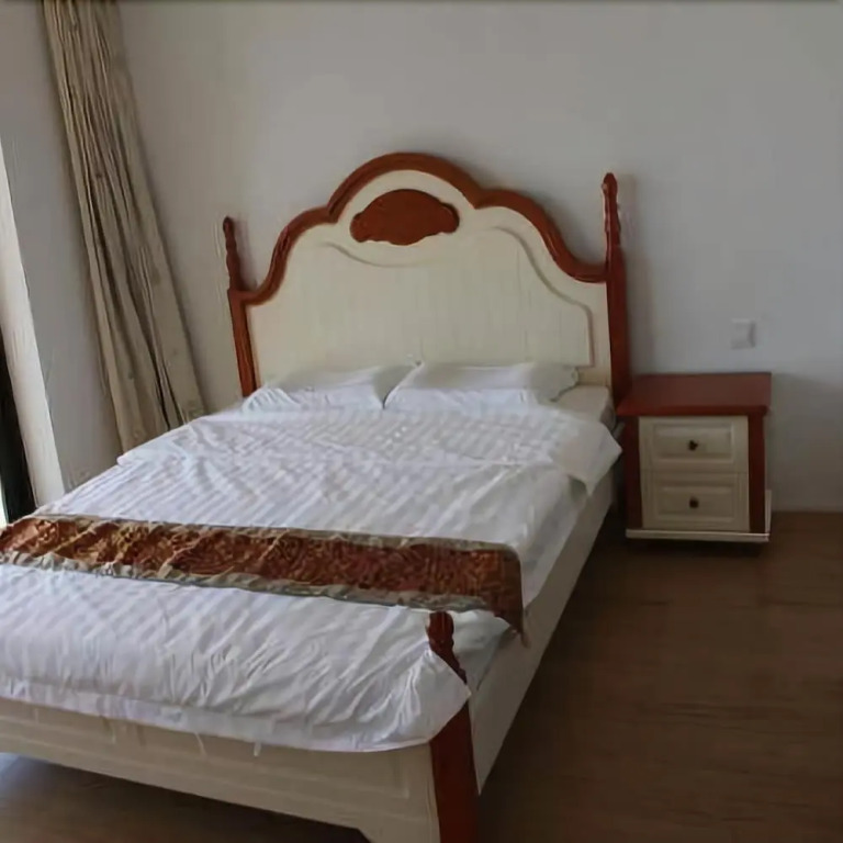 Lanwan Holiday Hotel