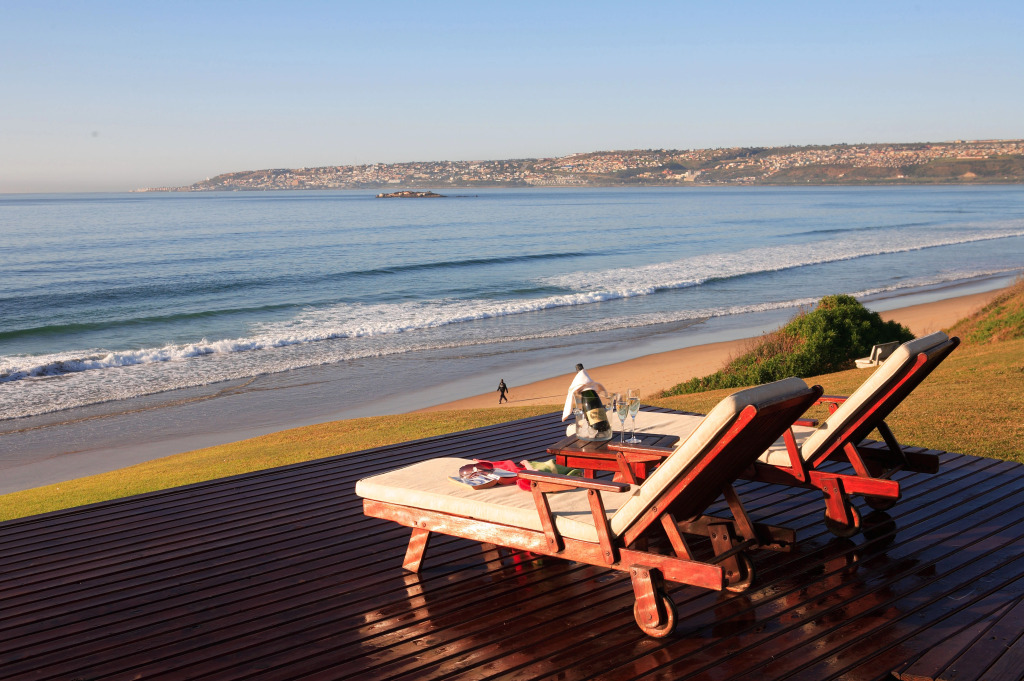 African Oceans Manor on the Beach