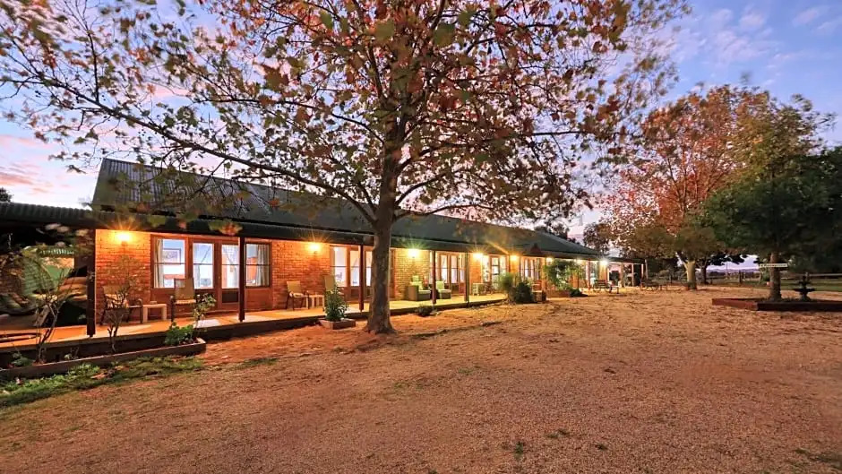 The Vineyard Motel