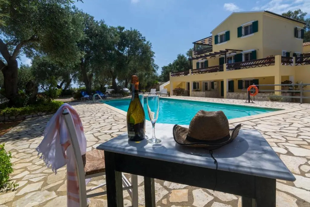 Villa Elaia Suites & Apartments No.1