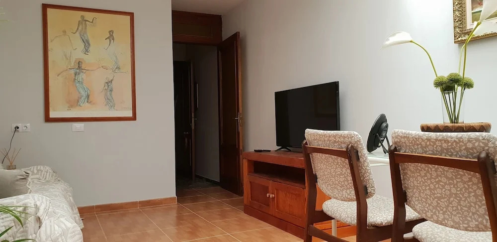 Los Arenales Flat I by Canary 365