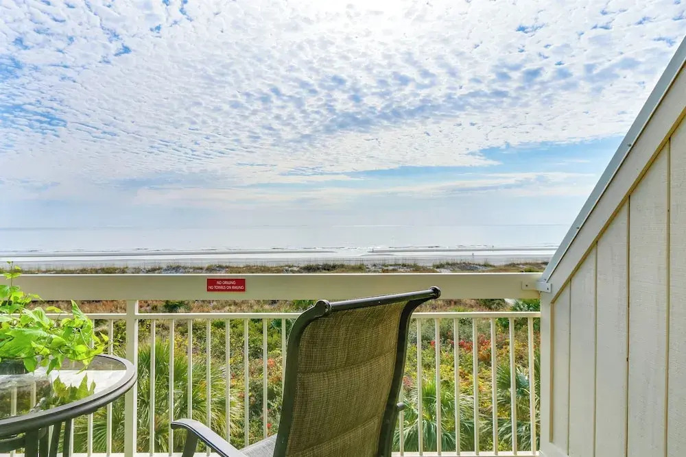 Ocean Views + Pool Access: Hilton Head Getaway