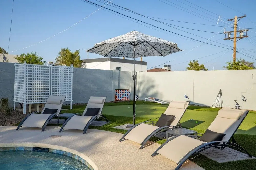 Scottsdale Osborn 3 Bedroom Home by RedAwning