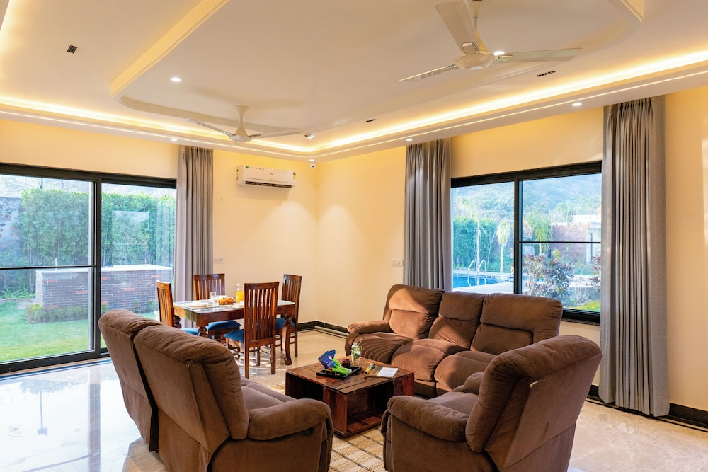 Prassanam Vatika Petfriendly 2-BHK Villa