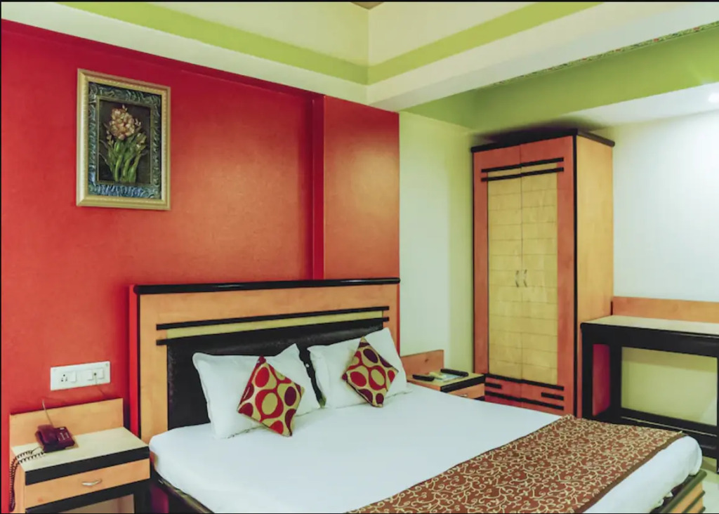 Hotel Sachdeva Excellency