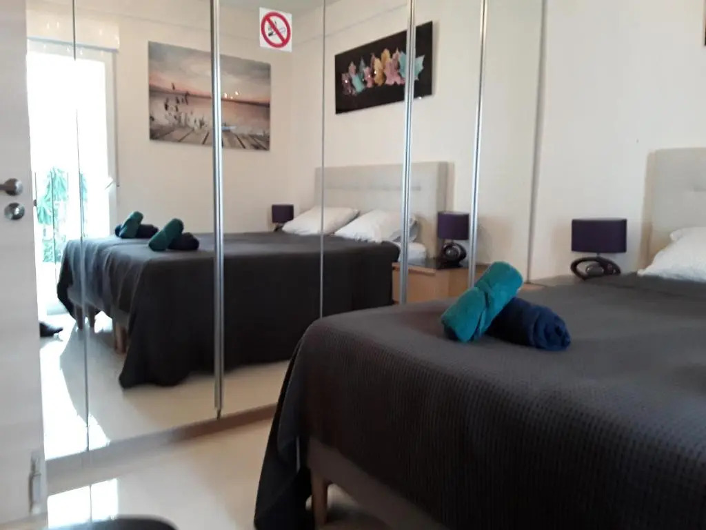 136 A First Line sleeps 6