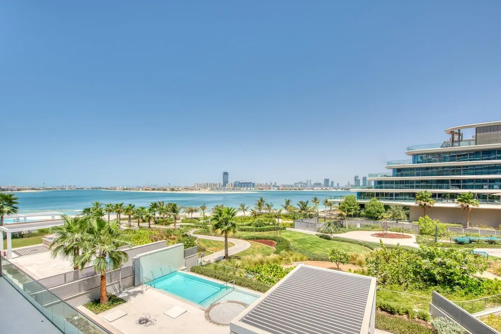 Ultra Luxurious 4 Bed Apartment