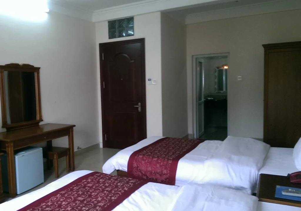 Sao Pho Hien Hotel