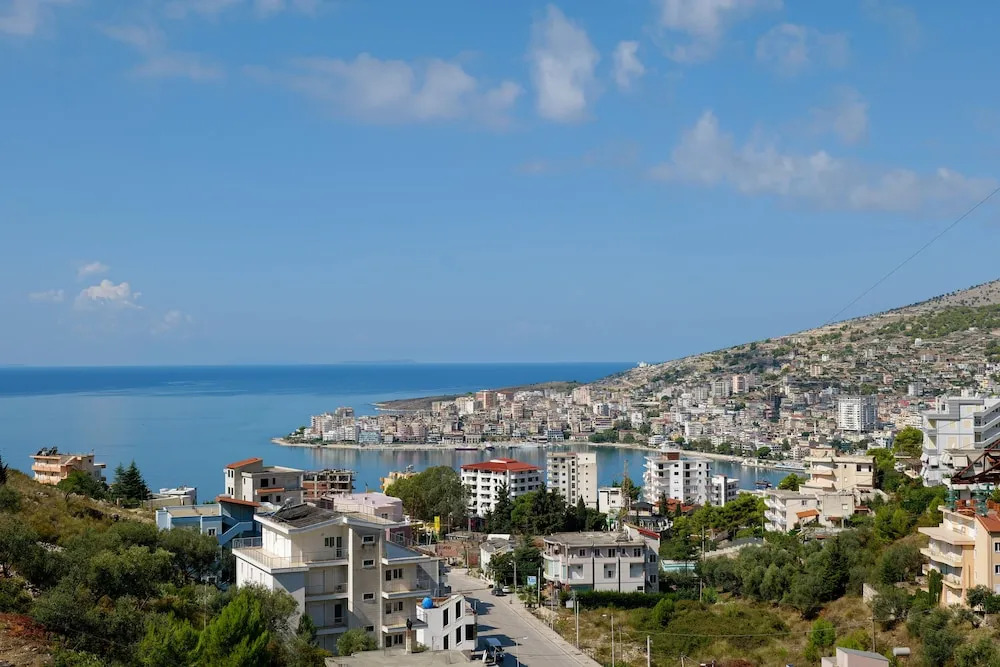 Stunning 1-bed House in Sarandë