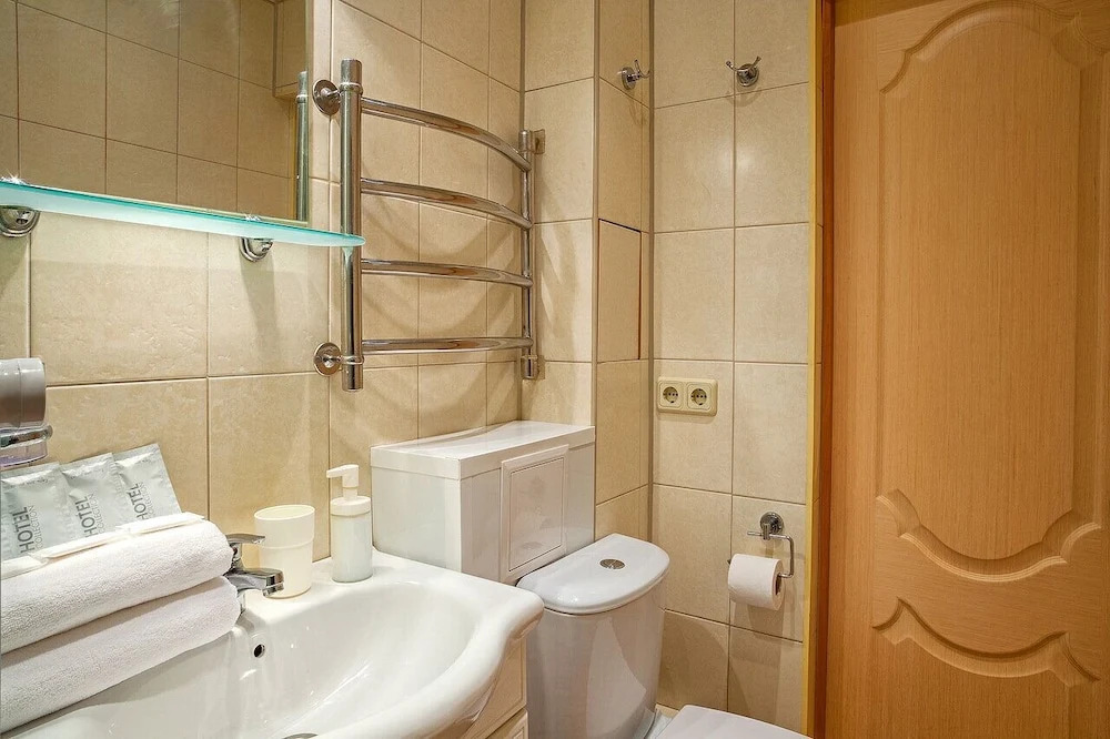 LuxApartments Lyusinovskaya street 48-50