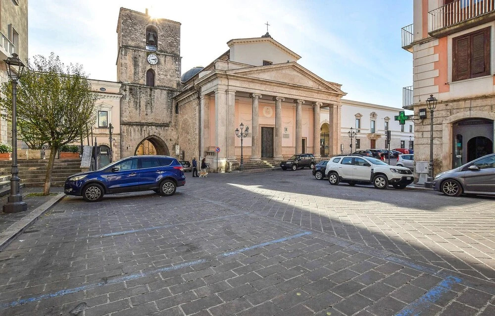 Nice Apartment in Isernia With Wifi and 3 Bedrooms