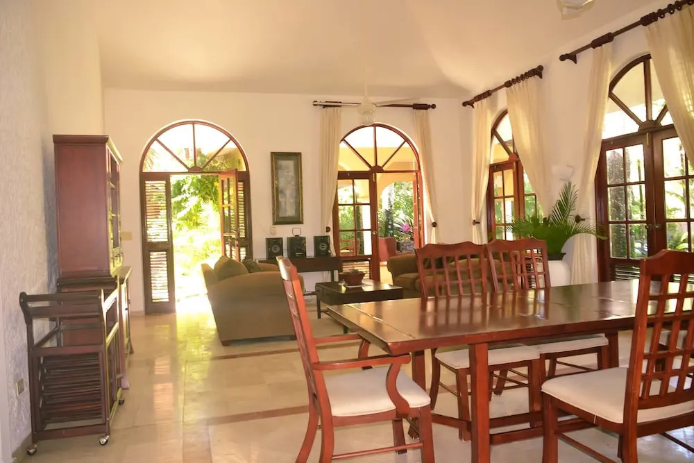 Oceania five Bedrooms Suite