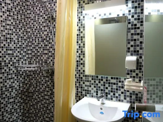 My Home Hotel (shanghai Zhoupu)