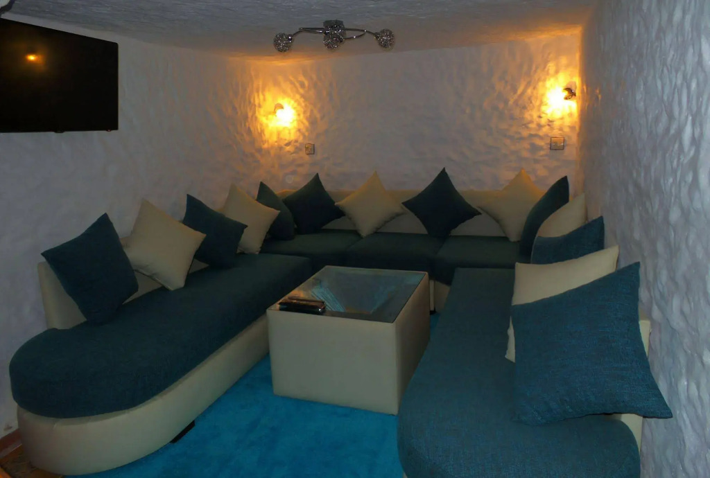 Riad Antek