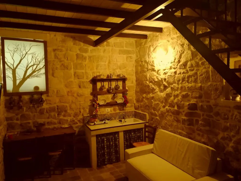 Si-Moutique, le Case-grotte degli Avi 2