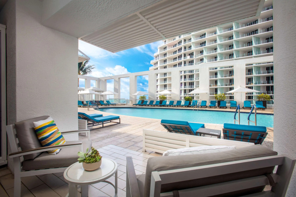 Conrad Fort Lauderdale Beach