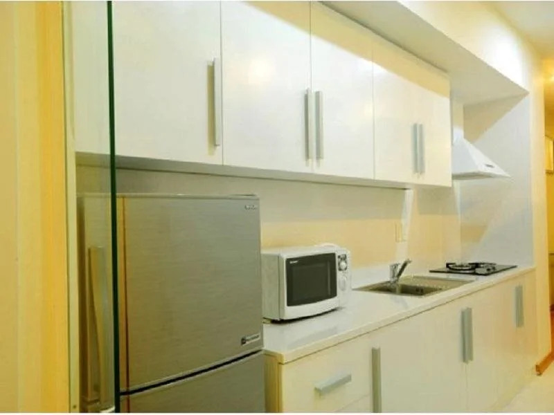 Lucky Residence Suites