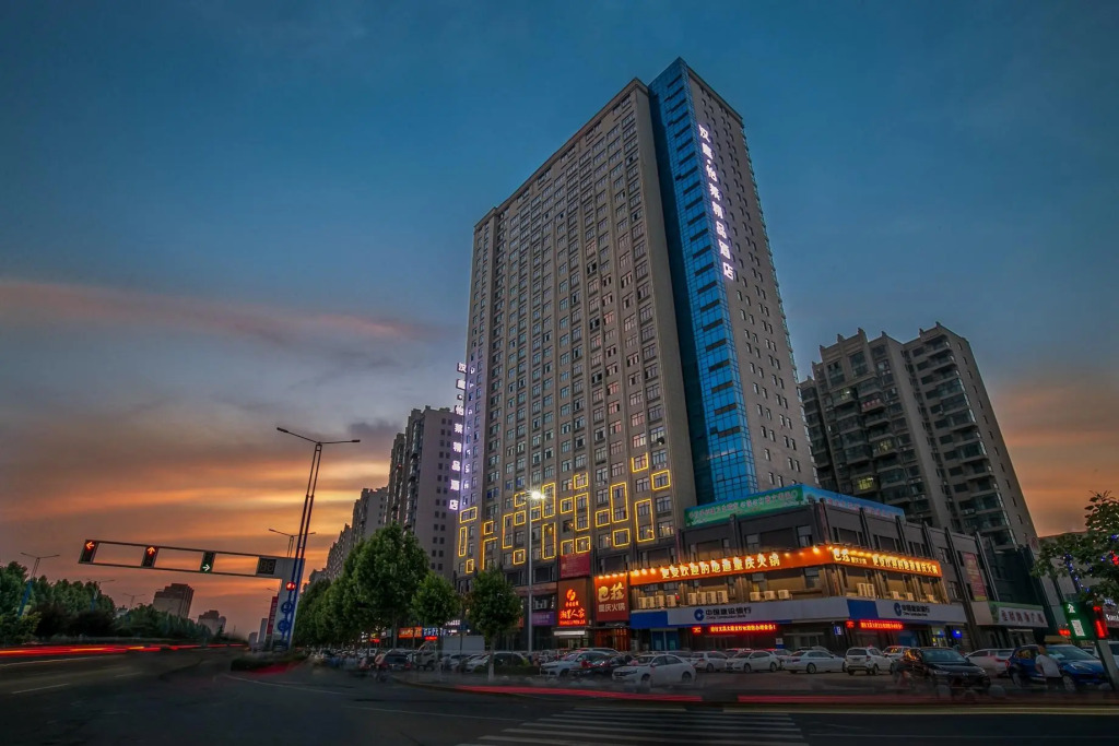 Elan Inn Jingpin Zhoukou Wenchang Avenue