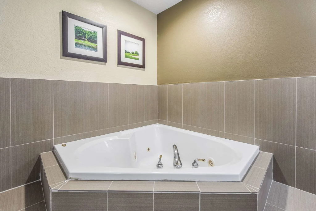 Comfort Inn & Suites Greenwood