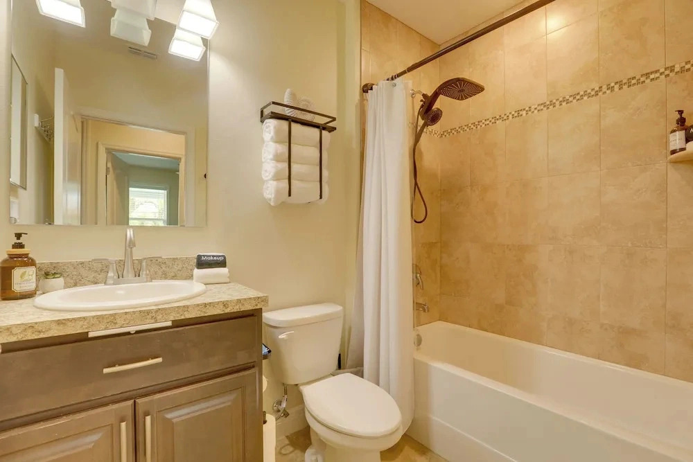 Swim, Golf, Grill & Chill! Port St Lucie Getaway