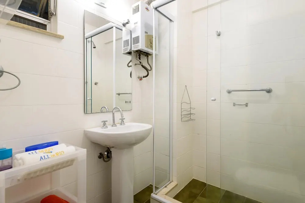 10 Minutes From Ipanema Beach Ac402
