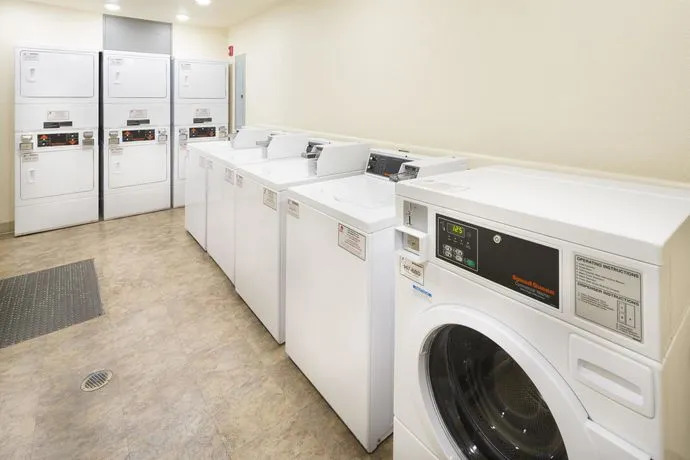 WoodSpring Suites Columbus Fort Benning Bldg. 2