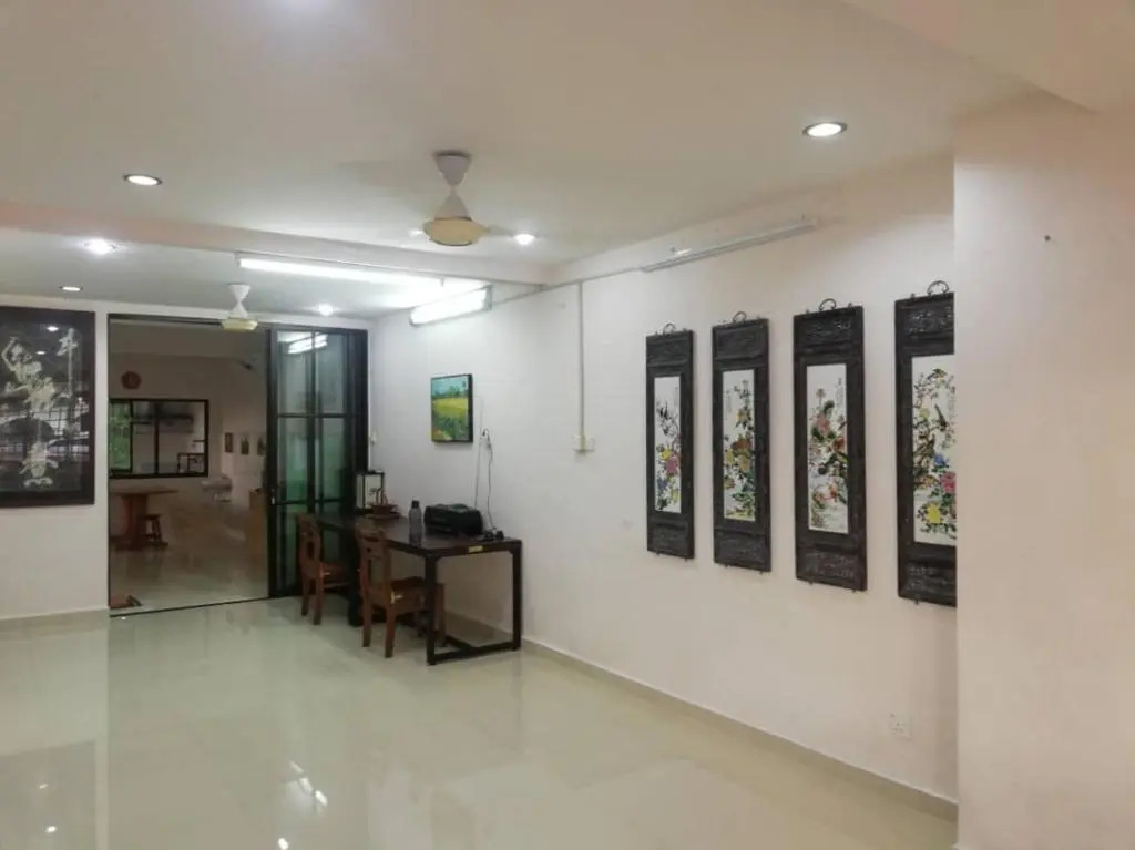 Sweethome for 7 travellers at seremban