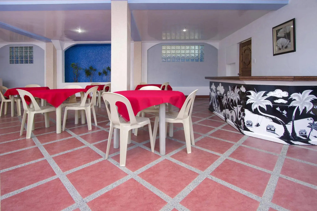 Island Jewel Inn
