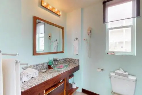 Suite F101 Mara Laguna
