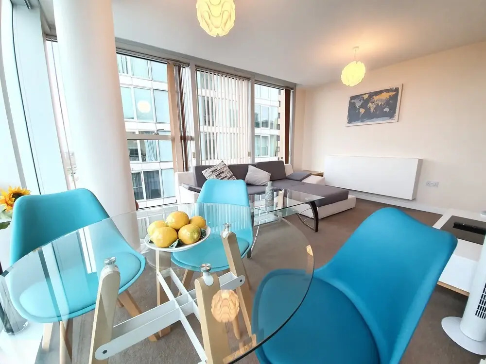Dazzon Contemporary Apartments