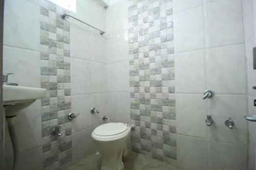 OYO 5900 Hotel Hillton INN